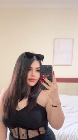 Experience Passion and Elegance with Nina Valente Tonight