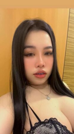 Experience Unforgettable Moments with Freya Moon by Your Side